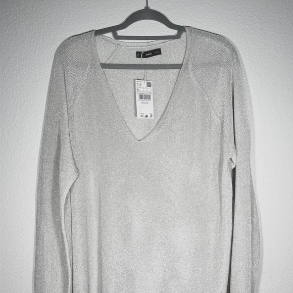 Mango V-Neck Sweater Women Size XL BRAND NEW w TAG - Picture 1 of 3